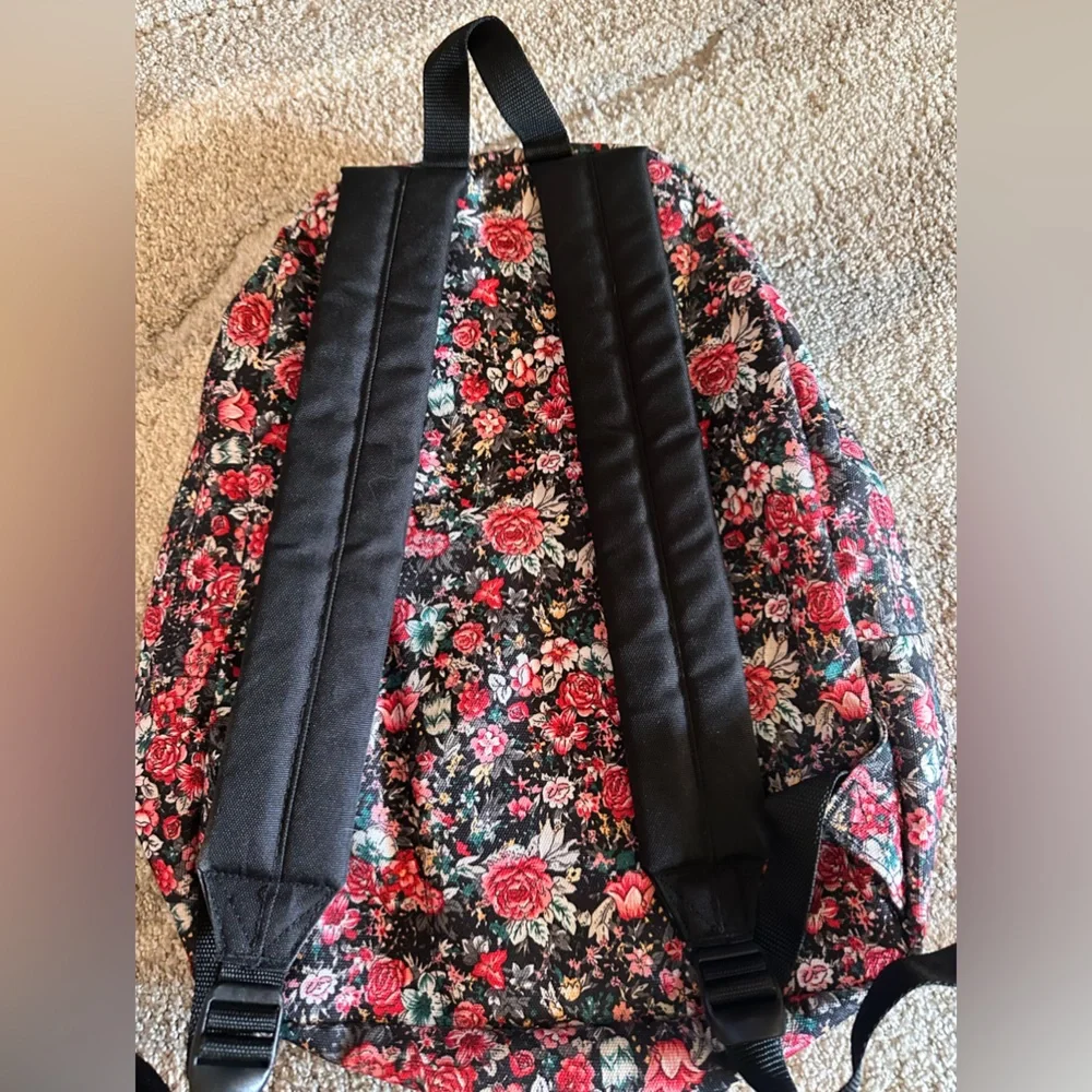 VANS Off The Wall Floral Canvas Backpack. Padded Back & Straps. - Picture 3 of 6